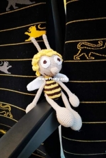Bee Maya ready