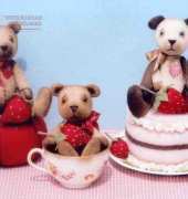 Happy Heart Patterns-HHF 270-Beary Sweet Pin Cushions