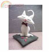 Felting-Sue Daniel-Kitty Kat Pincushion