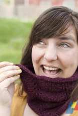 Miriams Cowl by Mer Stevens-Free