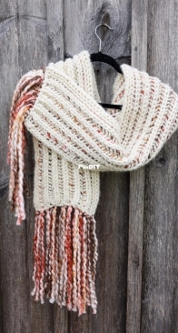 Rhinebeck of Many Colors Scarf - Super Bulky by Andee Fagan - Free