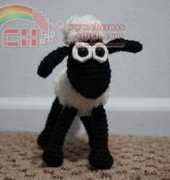 Christa Chung- Shaun The Sheep- Free