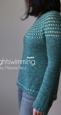 Nightswimming by Melanie Berg - Russian translated