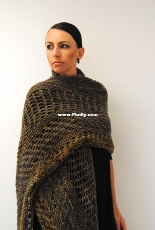 Hugely Shawl by Lisa Mutch - English