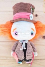 Príncipe del Crochet – Marcelo Javier - Mad Hatter - Portuguese