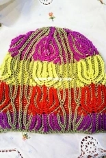 Syncopated Tulips Hat by GrankaG Knits - free
