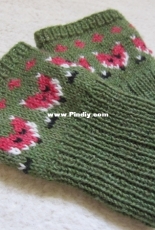 Foxy Mittlets for Mama Foxes by Mertsu - Finnish -Free