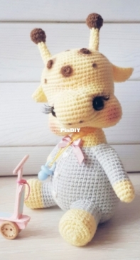 Klaraguru - Klara Gurzhiy - Giraffe Lyala - Russian