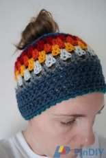Rhythmic Youth - Rhythmic Crochet - Rachel Michaels - The Granny Bun Hat