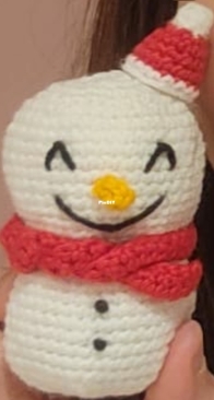 crochet snowman