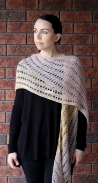 Soothe Wrap by Lisa Mutch