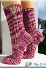 Im Zeichen des Drachen Socks by Micha Klein/Wolletraum-German-Free