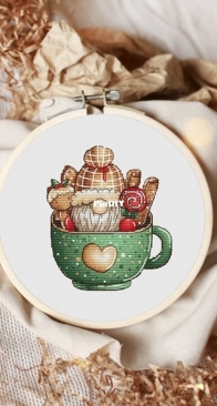 Gnome in cup by MIYAstitch