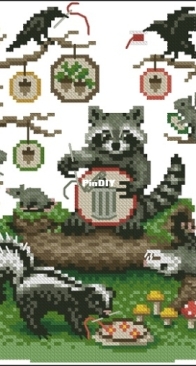 Lola Crow Cross Stitch - Acorns and Friends PCS + XSD