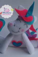 Monteiro Artesanatos - Unicornio/Unicorn Felt Pattern - Portuguese