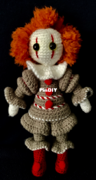 After Dark Crochet - Melinda Kindley - Tiny Terror Bad Clown