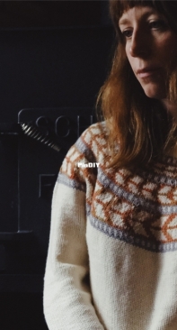 Umpqua Sweater by Caitlin Hunter
