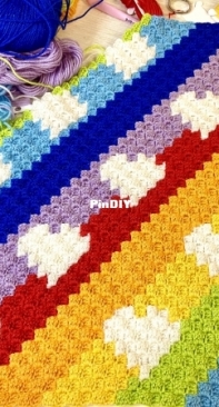 Crochet Lily - Liliya Pervushina - C2C Pillow Rainbow Hearts - Free