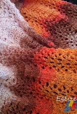 Shetland Mantra Scarf (Old Shale) by Pankas Patterns /Egészen Panka-English,Hungarian-Free