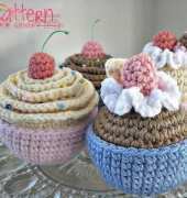 Curls of Sunshine - Amber Fry - Vanilla and Chocolate Cupcakes