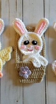 The Yarn Conspiracy - Michelle Carlisle - The Easter Pack