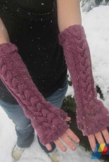 Lady Jane Greys Gloves by Sarah Lady /Knit for Victory-Free