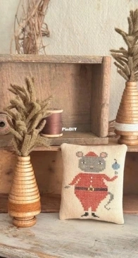 Notforgotten Farm Chris Mouse