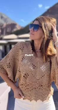 Atrapa Sueños Crochet - Cecilia Lorena Agüero - Cardón Tee/ Poncho - Remeponcho Cardón - Spanish