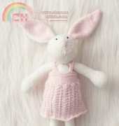 Patons-Zoe Bunny/ Patons Pattern Library-Free