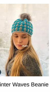 Itchin for some Stitchin - RaeLynn Endicott  - Winter Waves Beanie
