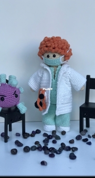 Bikos - Ami - Doctor - Spanish
