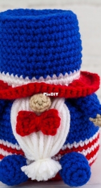 Winding Road Crochet - Lindsey Dale - Patriotic Gnome - Free
