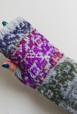 Ruusuisa Fingerless Gloves-Mitts by Valeria Kerkkä-Free