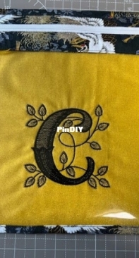 Vinyl Panel Project bag with embroidery motif