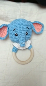 Rattle elephant