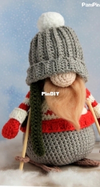 Pam Pino Design - Nazeli Mkrtchyan - Tadevosyan - Skiing Gnome
