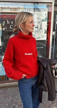 Scarlet Sweater by PetiteKnit - Russian translated