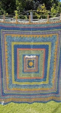 Annamarie Esterhuizen - Prince Mandala Throw