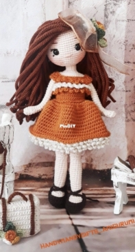 The Handy Mandy Gifts Amigurumi - Ayse Demir Acal - Diana Doll - Turkish
