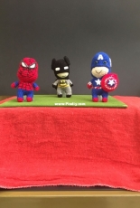 SUPER HÉROES...