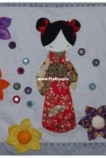 Kokeshi cushion