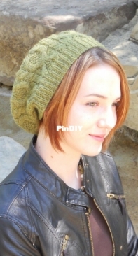 Brambles Beret by StrangeKnits-Free