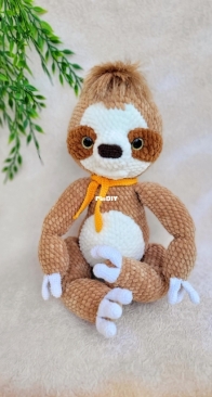 Foxxy Books / Krungnok Dream - Julia Kraft / Noklek Krungnok - Sloth