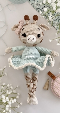 By Sonnenschein - Christine Sonnenschein - Sophia the Giraffe