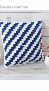 Elisa Crochet - Nautical Cushion Cover - Free