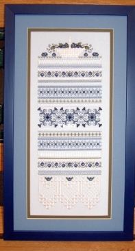 Paw Printings - Blueberry Basket Sampler