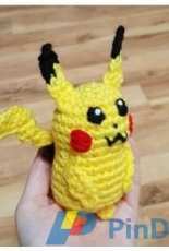 Nicholes Nerdy Knots- Pikachu Pokemon- Free