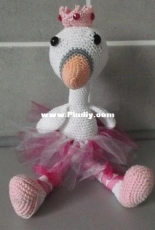 Serena Grace the Swan