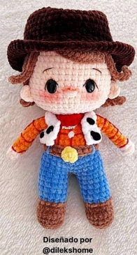 Dilekshome - Dilek Candan - Velvet Cowboy Doll  - Pequeno Vaquero de terciopelo - Spanish - Translated