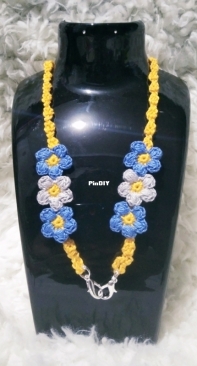 Crochet Face Mask Lanyard